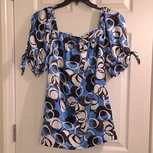 ALLISON TAYLOR” Beautiful blue/white/blk🦋